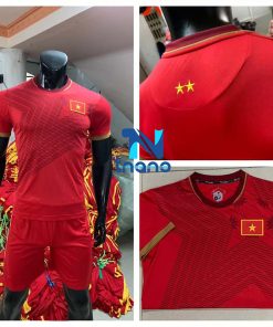 In áo bóng đá B81 đỏ