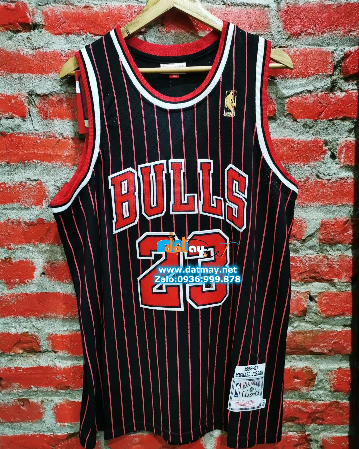 Áo bóng rổ nam đẹp