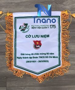 In cờ vải lưu niệm giải bóng đá Bệnh viện 175