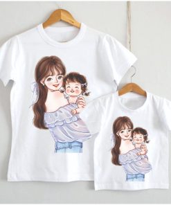 áo thun mẹ và bé gái