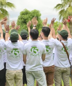 mũ đồng phục họp lớp