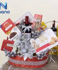 Giỏ quà Tết màu đỏ có rượu vang 05