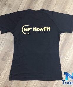 áo thun yoga in logo vàng đồng now fit