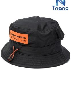 Nón tai bèo được may từ nhiều chất liệu khác nhau
