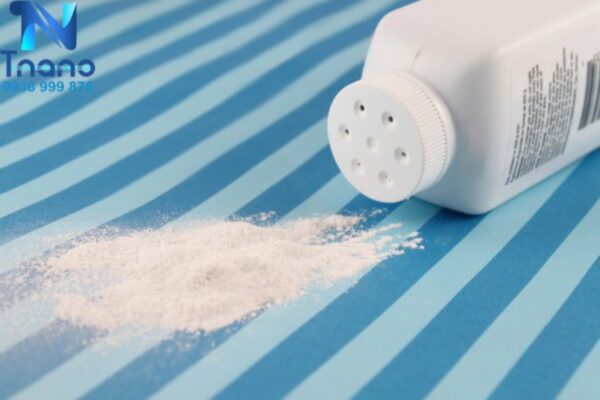 Khử mùi quần áo bằng phấn rôm