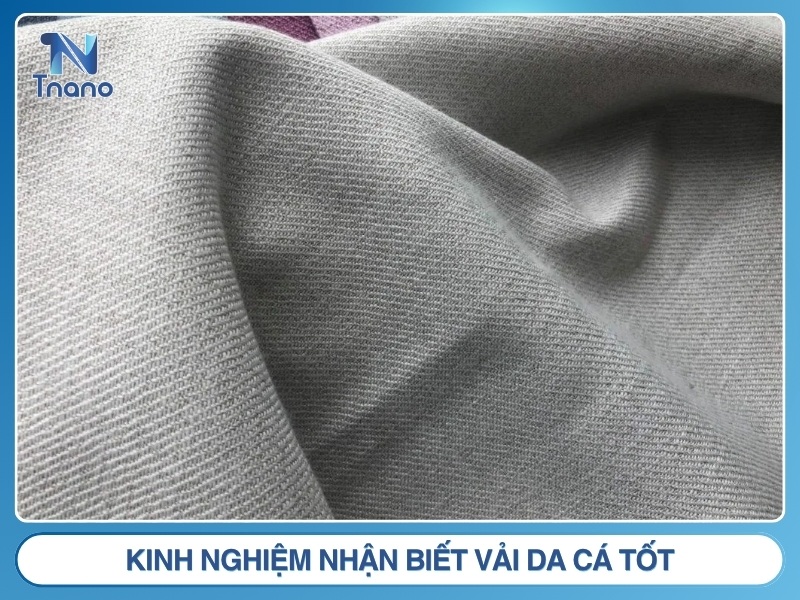Vải da cá là gì? Tìm hiểu từ A ĐẾN Z về chất liệu da cá Kinh nghiệm nhận biết vải da cá tốt