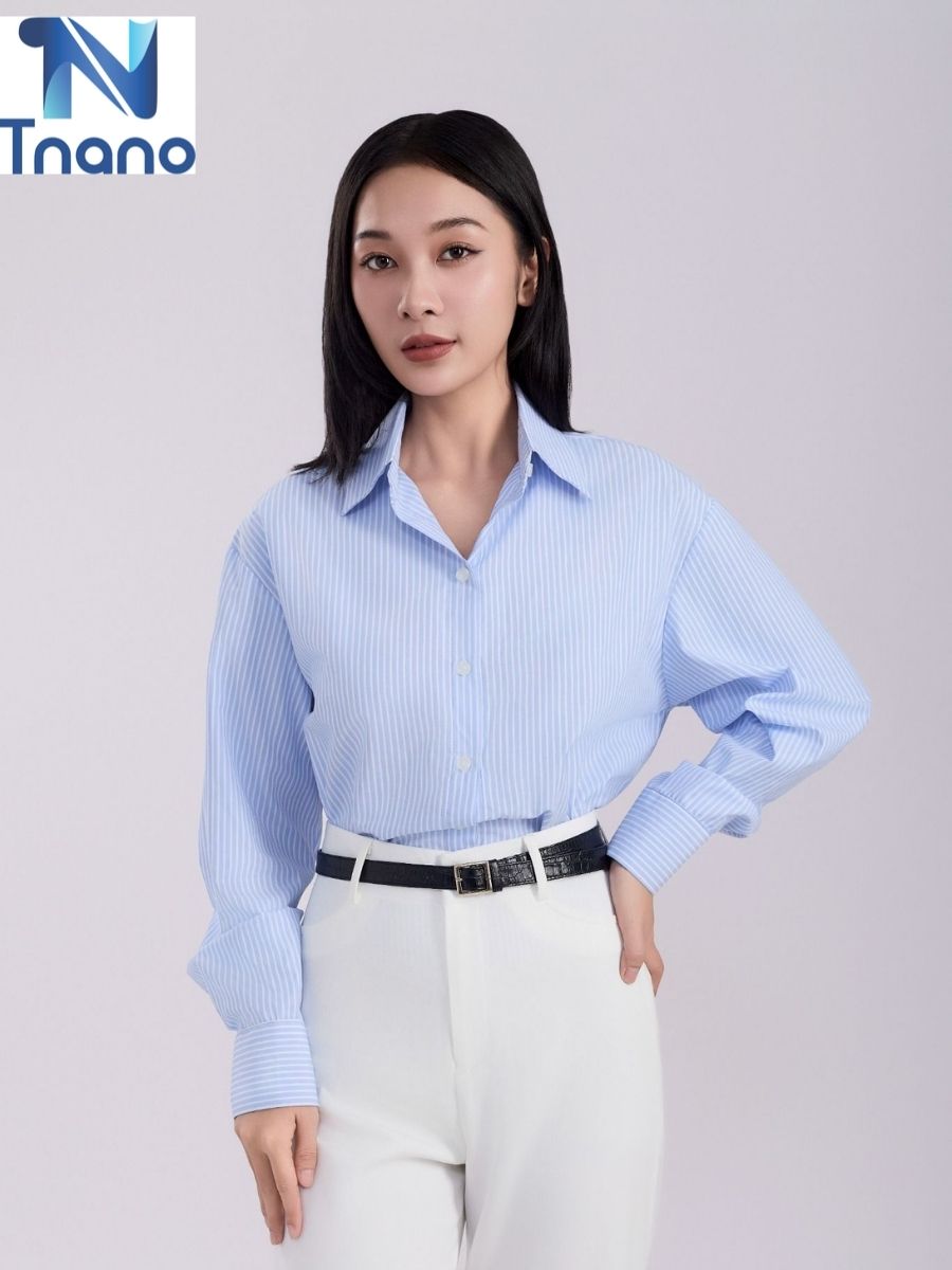 Áo sơ mi xanh dương pastel