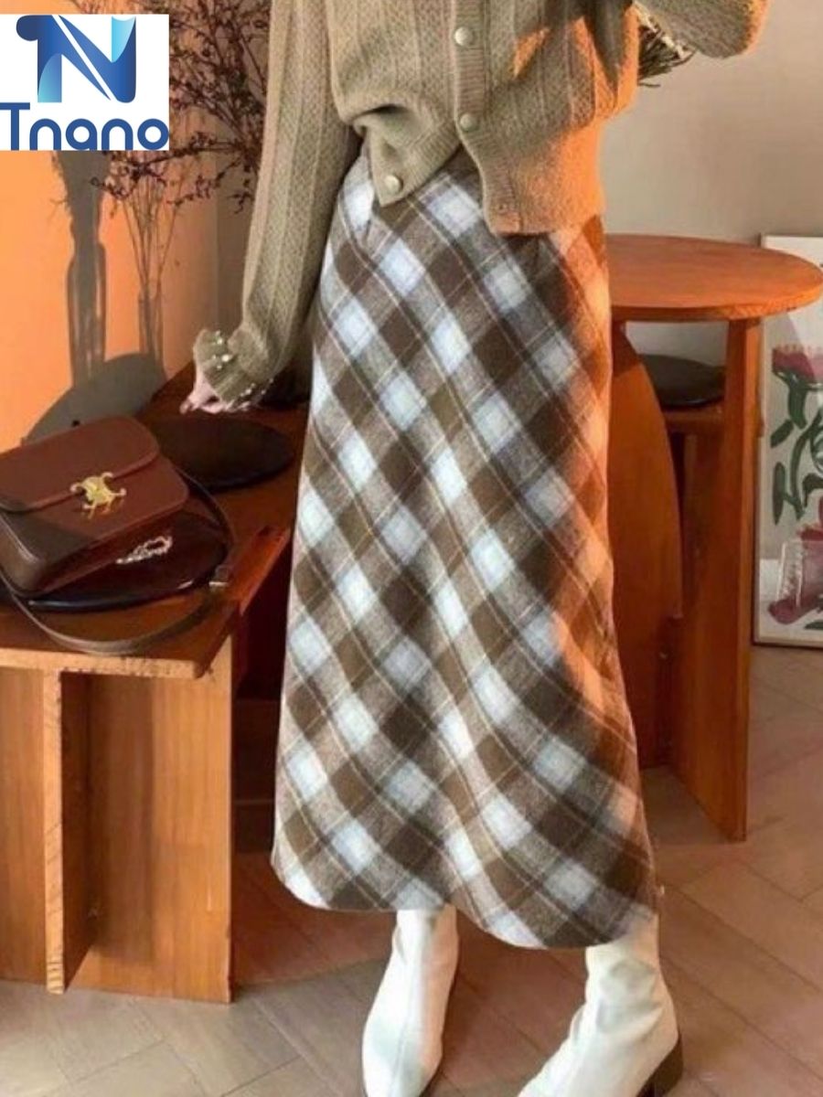 Biến hóa phong cách công sở thêm mới mẻ