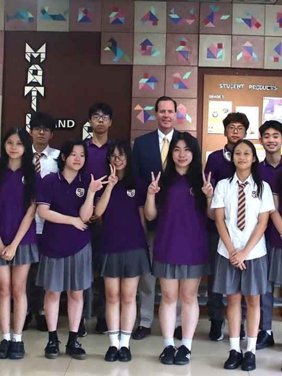 Đồng phục Trường Quốc tế Olympia School