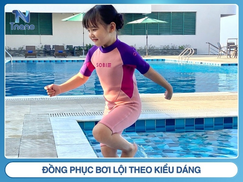 Đồng phục bơi lội