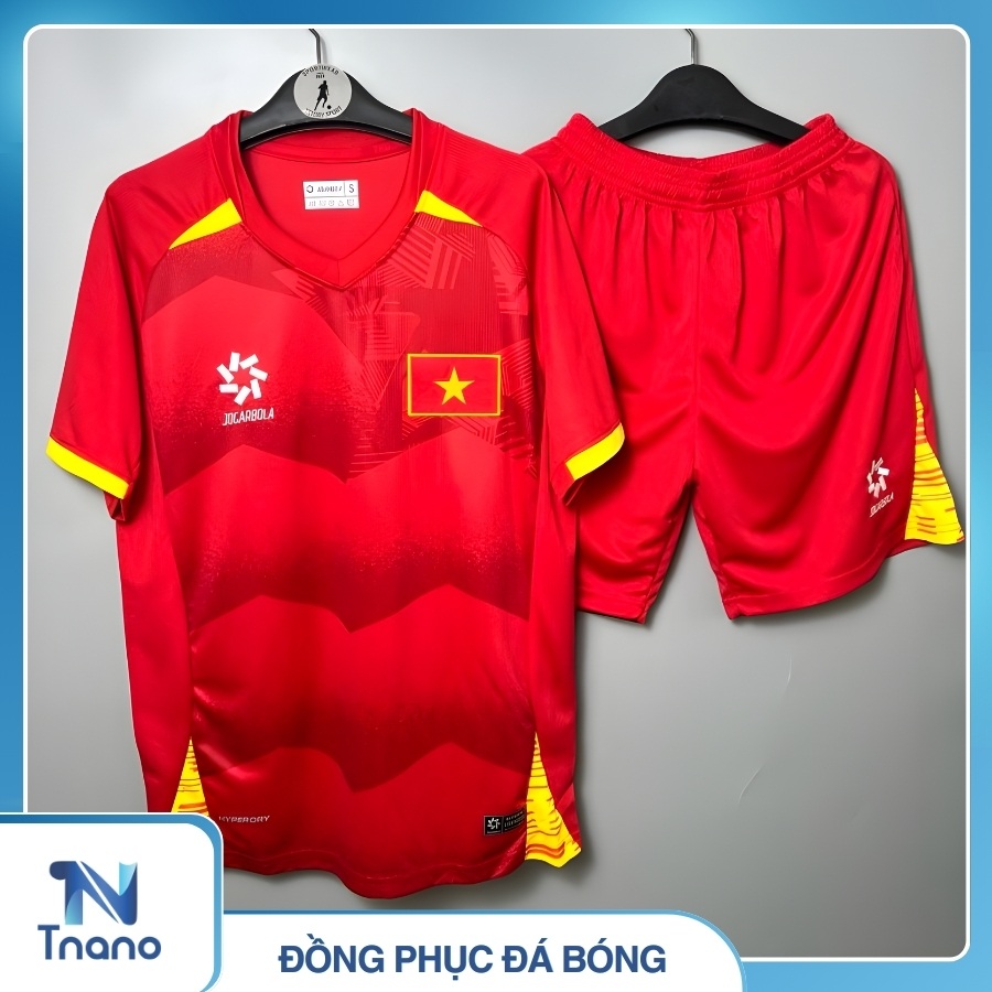 Đồng phục đá bóng